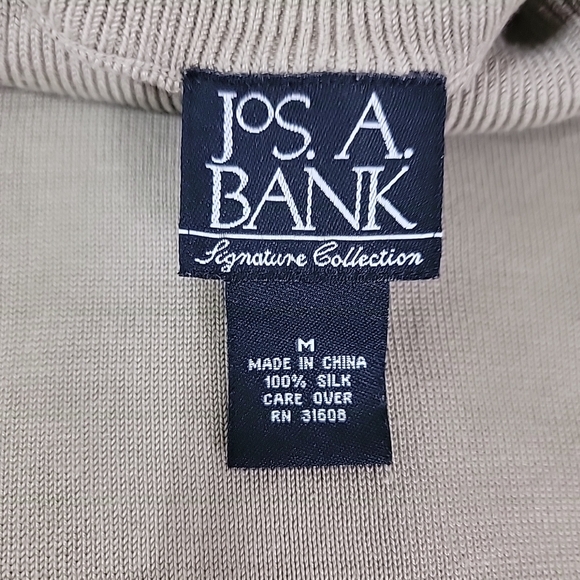 St. John's Bay Men's Pullover Sweater Size M Olive Green 100% Silk Long Sleeve - Picture 3 of 8